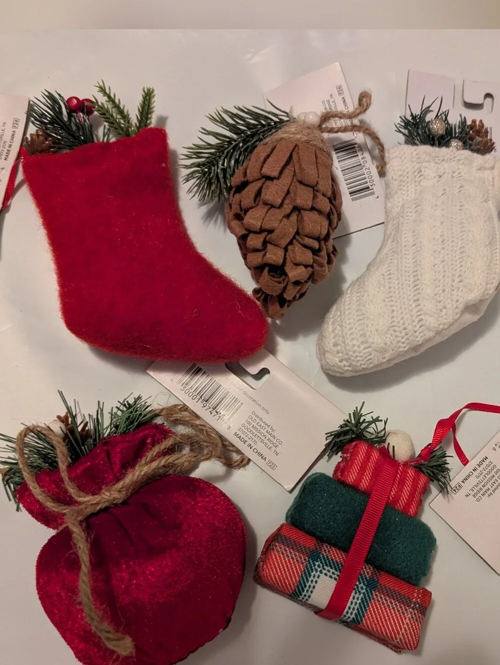 Christmas Ornaments Set Of 5 NWT